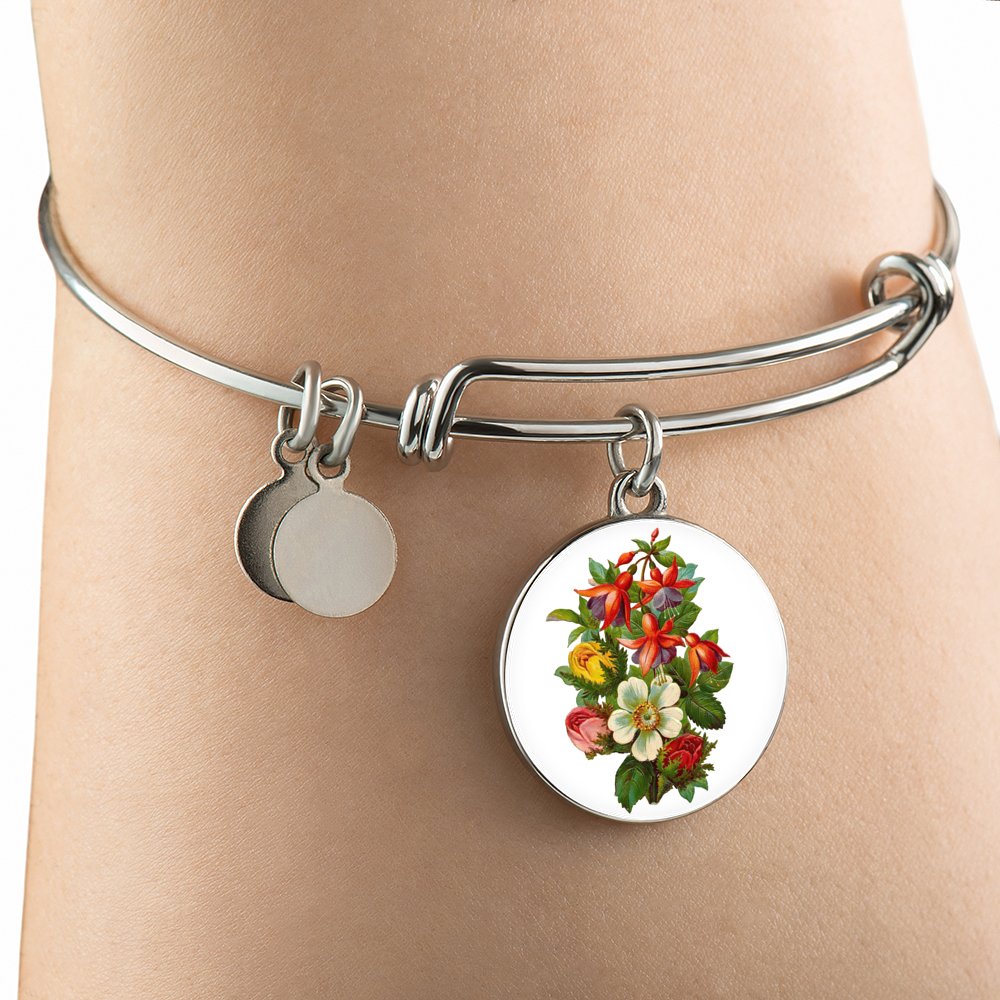 Necklace: February, Primrose